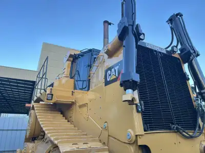 Used Caterpillar D10N Bulldozer photo 9