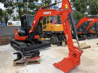 Used Kubota 55 Mini Excavator photo 2