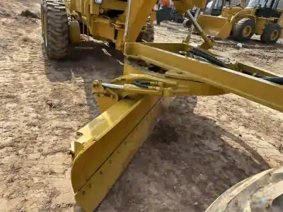 Used Caterpillar 140H Motor Grader photo 8