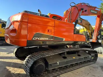 Used Doosan DX225LC-9C Excavator photo 3