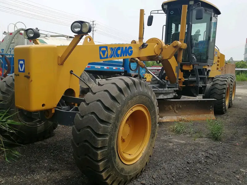 Used XCMG GR215 Motor Grader photo 1