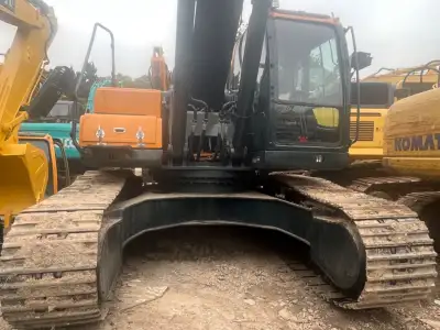 Used Hyundai 305LC-9T Excavator photo 6