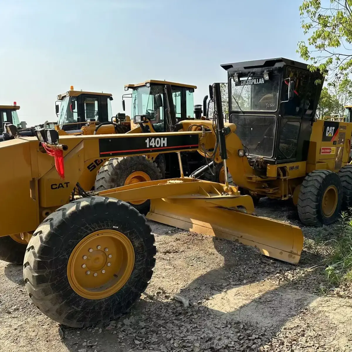 Used Caterpillar 140H Motor Grader photo 1