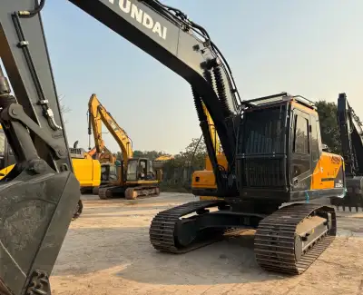 Used Hyundai HX220HD Excavator photo 9