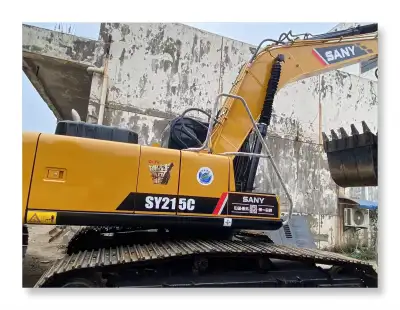 Used SANY SY215C Excavator photo 2