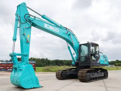 Used Kobelco SK220 Excavator photo 4