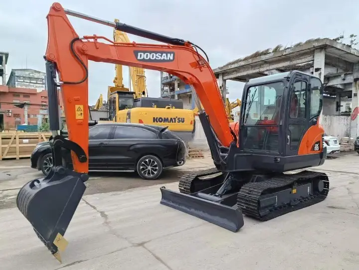 Used Doosan DX55 Mini Excavator photo 1