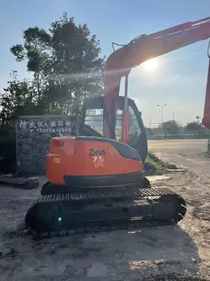 Used Hitachi 75 Mini Excavator photo 2