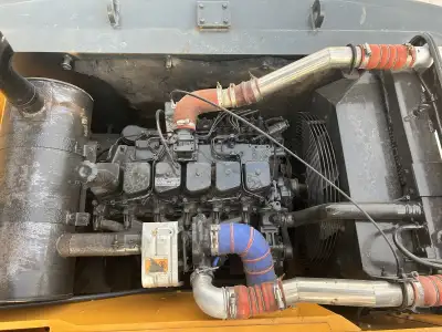 Used Hyundai 220LC-9S Excavator photo 5