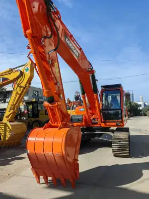 Used Doosan DX225 Excavator photo 9