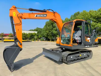 Used Doosan DX75 Mini Excavator photo 3