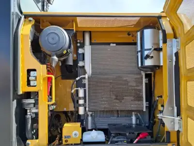 Used Caterpillar 318FL Excavator photo 10
