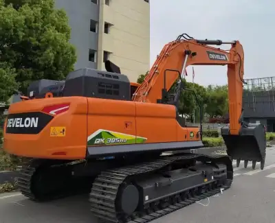 Used Doosan DX305 Excavator photo 5