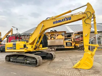 Used Komatsu PC210LC-10M0 Excavator photo 3