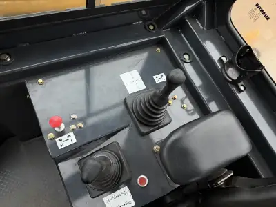 Used Shantui SD22 Bulldozer photo 9