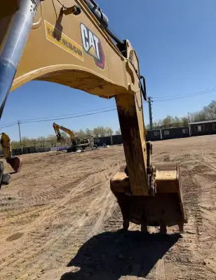 Used Caterpillar 374 Excavator photo 3