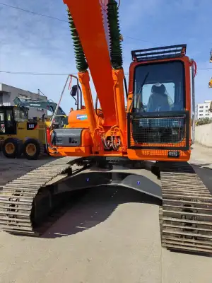 Used Doosan DX225 Excavator photo 4