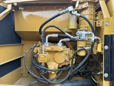 Used Caterpillar 320C Excavator photo 6