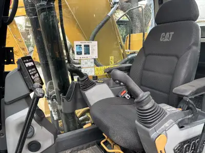 Used Caterpillar 320 Excavator photo 5
