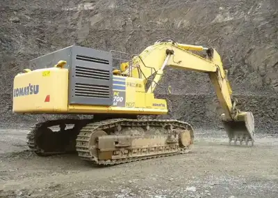 Used Komatsu PC700 Excavator photo 3