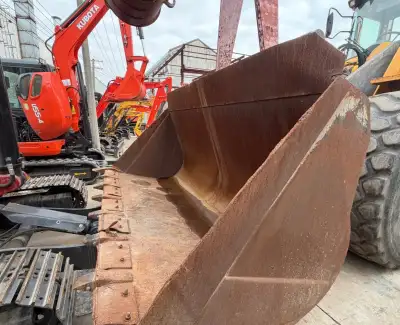 Used Volvo L150E Wheel Loader photo 3