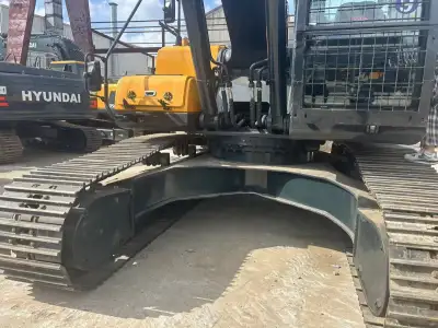 Used Hyundai 330LC-9S Excavator photo 6