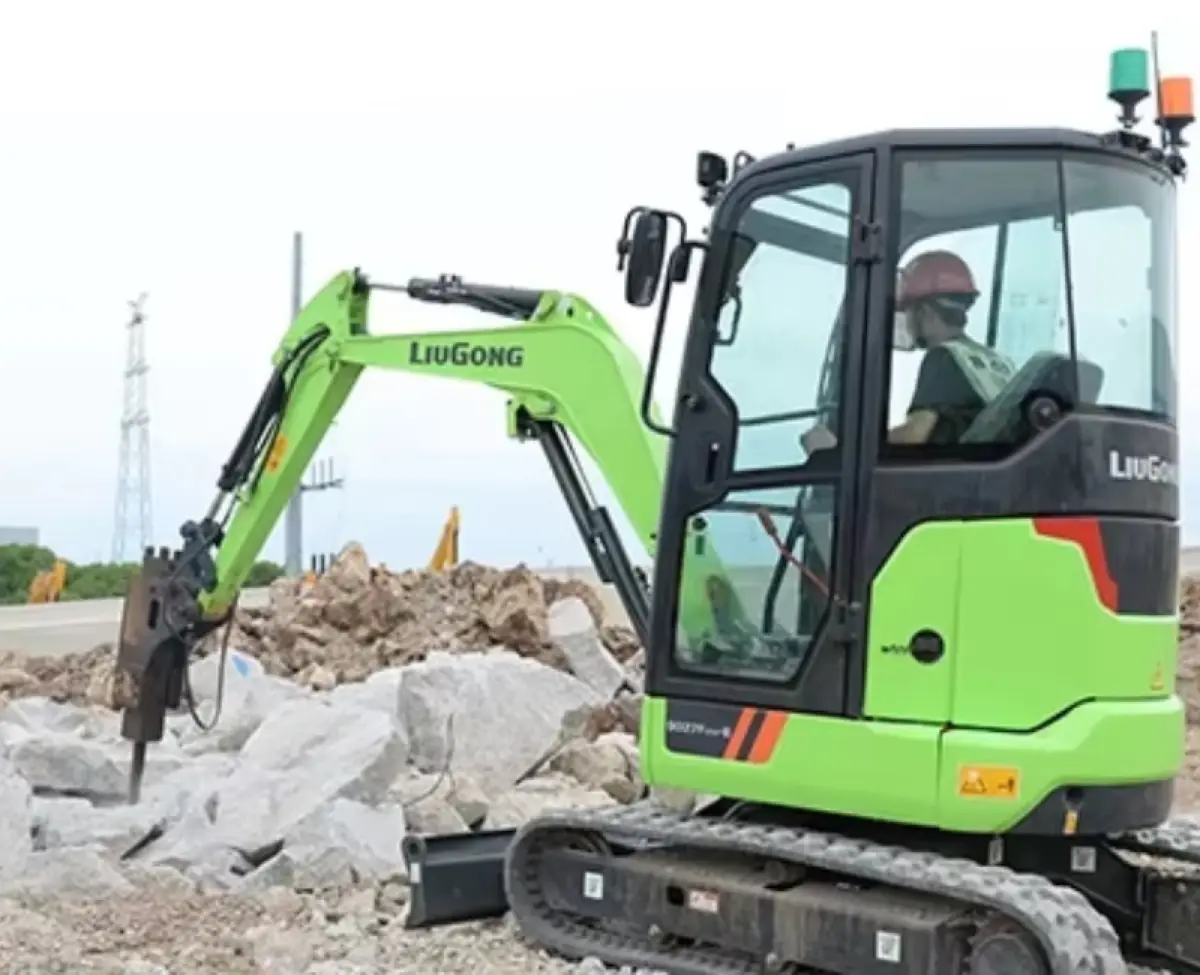 Used Liugong 9027FE Mini Excavator photo 1
