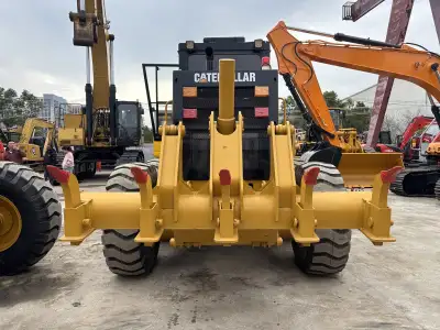 Used Caterpillar 140 Motor Grader photo 5