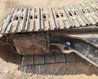 Used Caterpillar 326GC Excavator photo 6