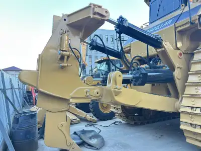 Used Caterpillar D10N Bulldozer photo 2