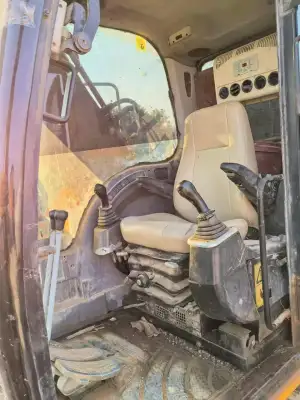 Used JCB 220 Excavator photo 7