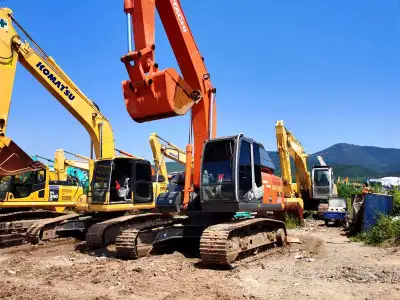 Used Hitachi ZX240-3 Excavator photo 3