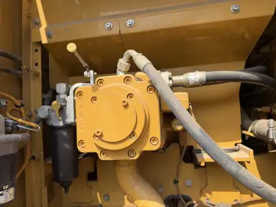 Used Caterpillar 320GC Excavator photo 5