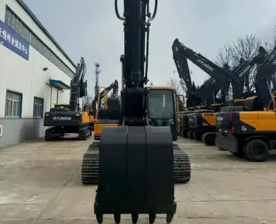 Used Hyundai HX230L Excavator photo 10