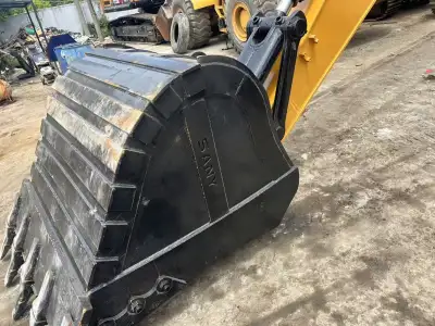Used SANY 335H Excavator photo 3