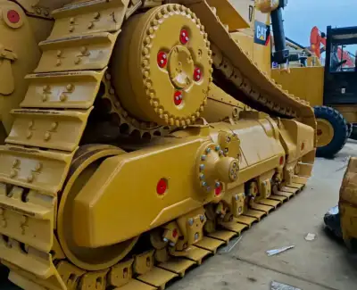 Used Caterpillar D10 Bulldozer photo 4