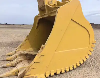 Used Komatsu PC1250 Excavator photo 4