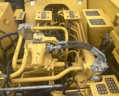 Used Komatsu PC1250 Excavator photo 10