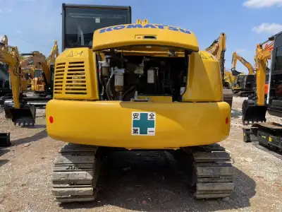 Used Komatsu PC70-8 Excavator photo 2