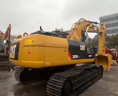 Used Caterpillar 325 Excavator photo 12