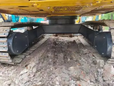 Used Komatsu PC70 Excavator photo 4
