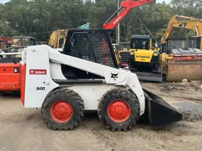 Used Bobcat S450 Skid Steer Loader photo 2