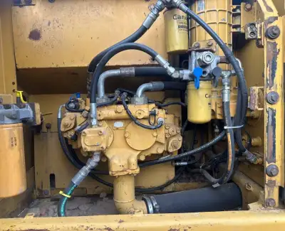Used Caterpillar 320D Excavator photo 11