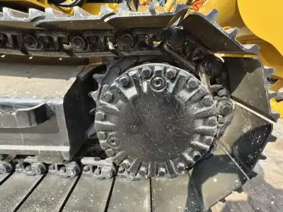 Used Caterpillar 320D Excavator photo 8
