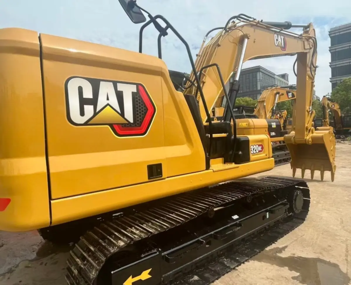 Used Caterpillar 320GC Excavator photo 1