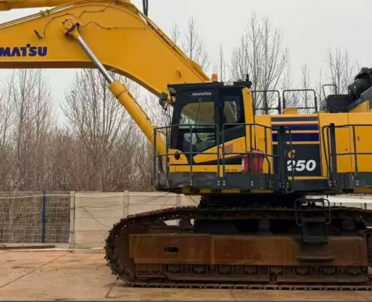 Used Komatsu PC1250 Excavator photo 1