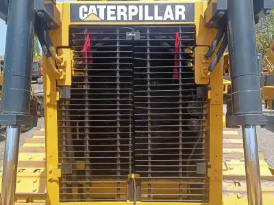 Used Caterpillar D8R Bulldozer photo 7