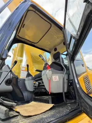 Used Komatsu PC450LC-8 Excavator photo 6