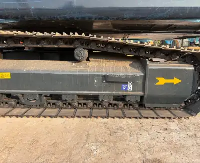 Used Hyundai HX220HD Excavator photo 3