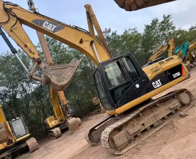Used Caterpillar 320D Excavator photo 4